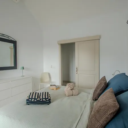 Madrugada Villa *